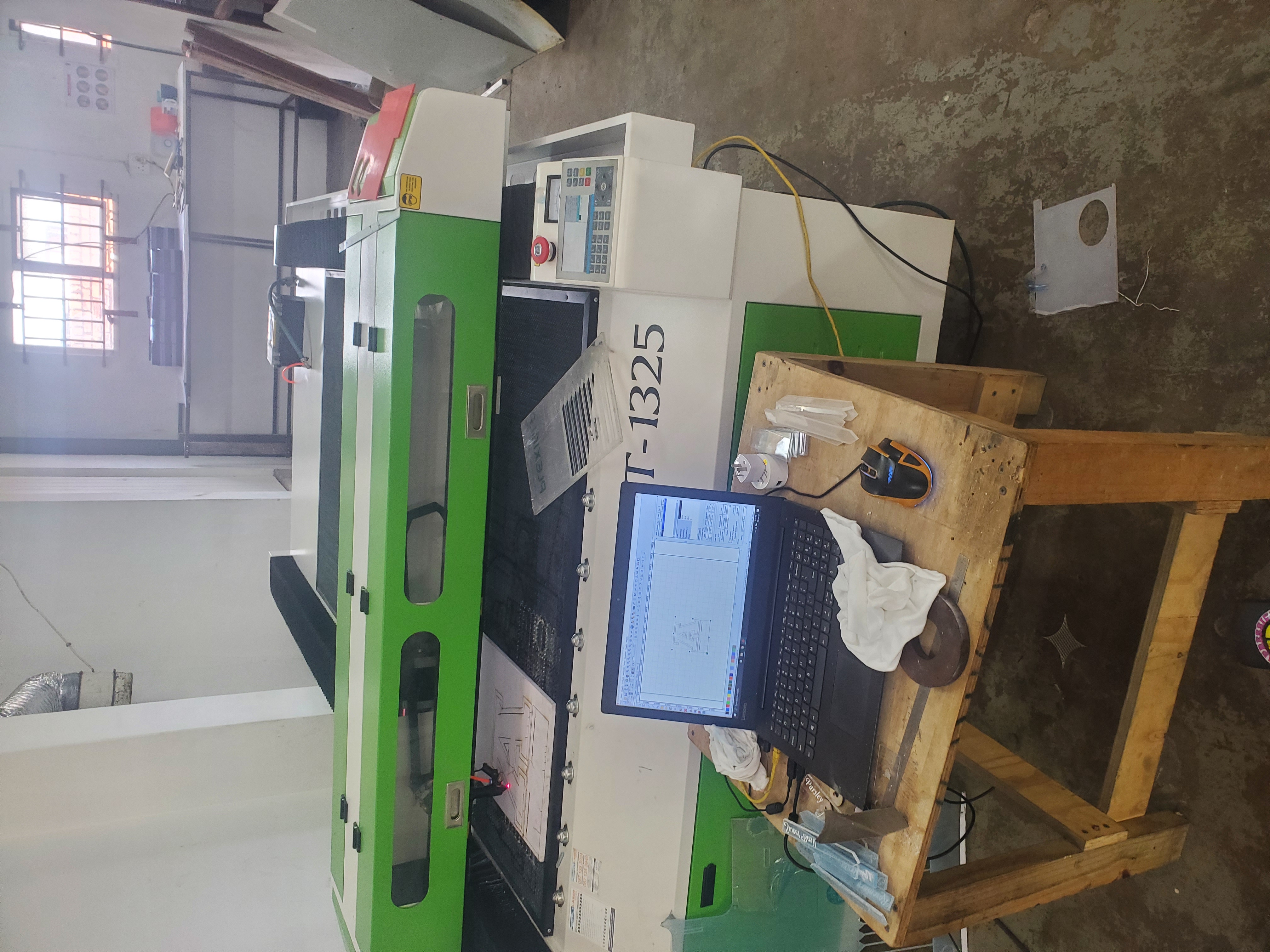 CO2 Laser Cutting